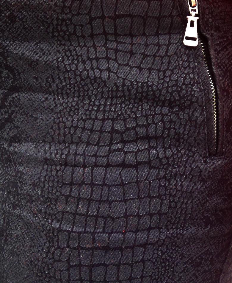 De serpiente... | Snake Pants - II De serpiente... | Snake Pants - II