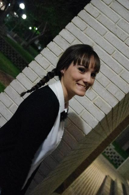 Con el collar de plumas Con el collar de plumas