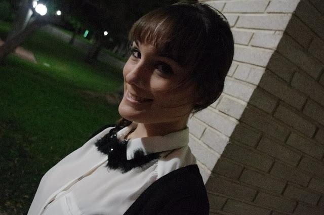 Con el collar de plumas Con el collar de plumas