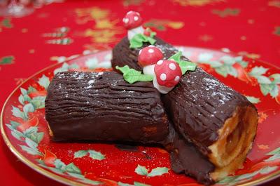 JUEVES ENTRE PASTELES:TRONCO DE NAVIDAD JUEVES ENTRE PASTELES:TRONCO DE NAVIDAD
