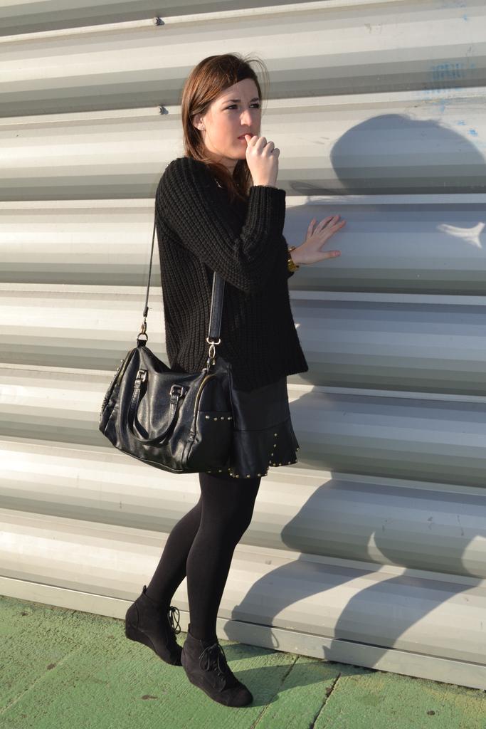 Look of the day: Sheinside skirt Image Hosted by ImageShack.us