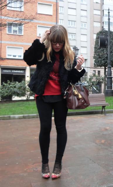 NEGRO Y CALDERA NEGRO Y CALDERA