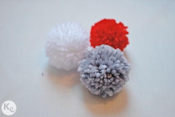 Pompon flowers center piece Pompon flowers center piece