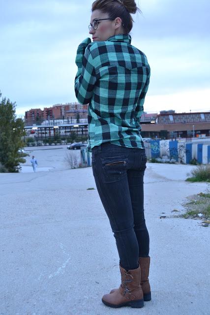 Oído en mi redacción. A cuadros. Oído en mi redacción. A cuadros.