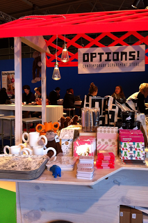 TIEMPO DE FERIAS:KLEINE FABRIEK TIEMPO DE FERIAS:KLEINE FABRIEK