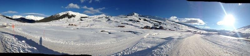 WHITE HOLIDAYS WHITE HOLIDAYS