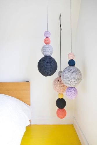 ¿Frío o Caliente? Bolas de crochet colgantes para decorar