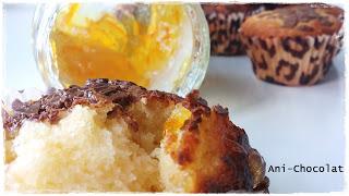 Magdalenas de naranja amarga y chispas de chocolate Magdalenas de naranja amarga y chispas de chocolate