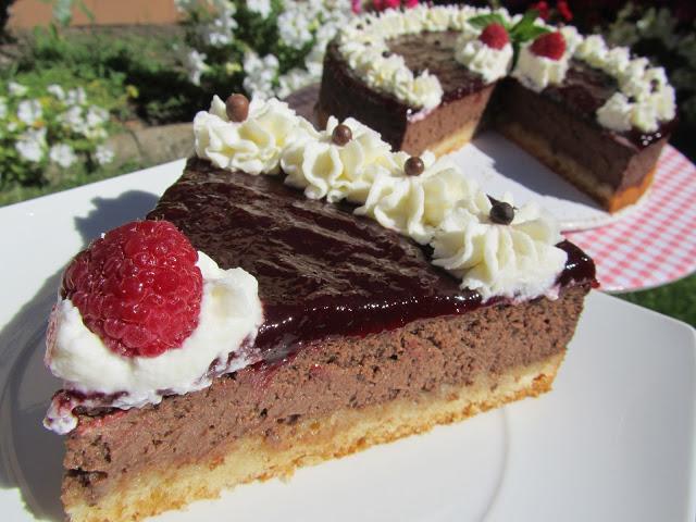 Tarta de queso, chocolate y frambuesa