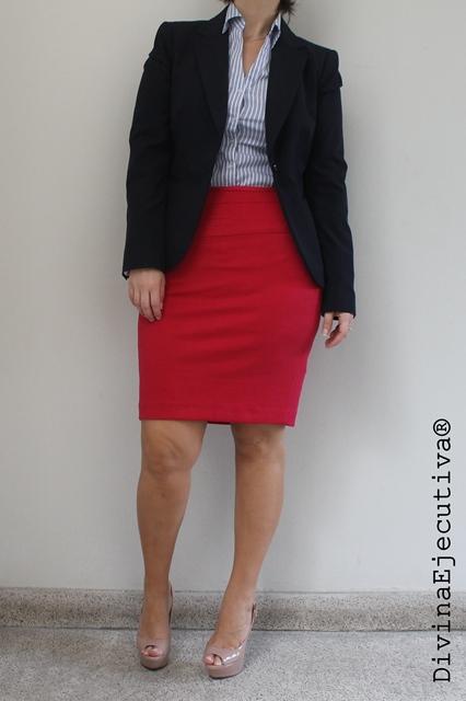 Look del día: Una falda roja Look del día: Una falda roja