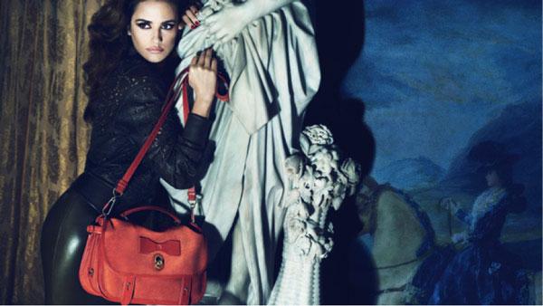 Penelope Cruz y Loewe Cartero Penelope Cruz y Loewe Cartero