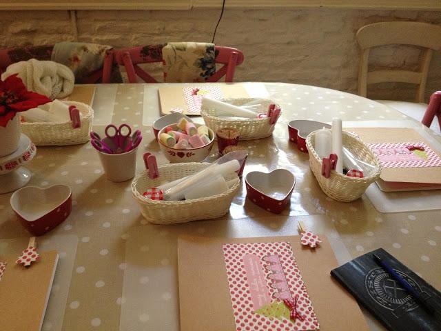 Curso de galletas en una casa de muñecas Curso de galletas en una casa de muñecas