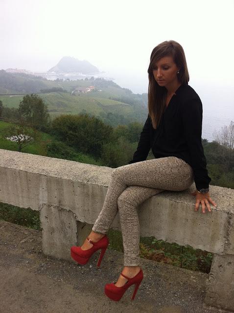 Snake print Snake print