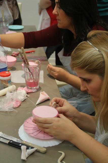 Masterclass de Makiko Searle en Alma´s Cupackes: Tetera y tazas