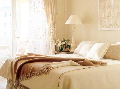 beige-monocromatico11 Tips para convertir una habitación en un espacio relajante