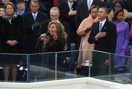 Beyonce, de Emilio Pucci, en la toma de posesión de Obama. Vídeo