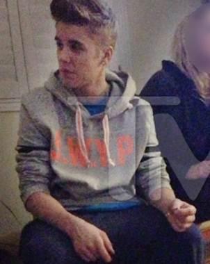 Justin Bieber en sexo y drogas con una joven Justin Bieber en sexo y drogas con una joven