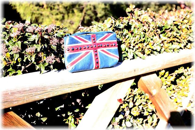 RED & BLUE Llevaba tiempo queriéndome poner los short... RED & BLUE Llevaba tiempo queriéndome poner los short...