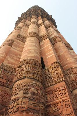 CUANDO EL ISLAM LLEGÓ A LA INDIA CUANDO EL ISLAM LLEGÓ A LA INDIA