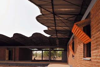 Escuela de Tierra, Gando, Burkina Faso