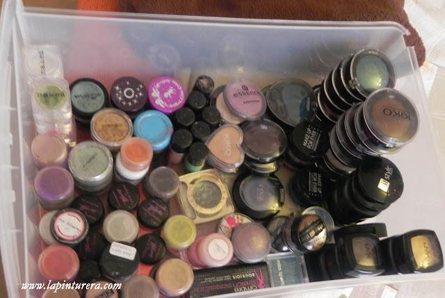(RE)organización de mi maquillaje (RE)organización de mi maquillaje