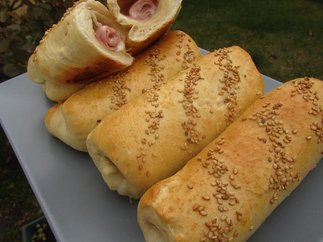 Napolitanas de jamón y queso Napolitanas de jamón y queso