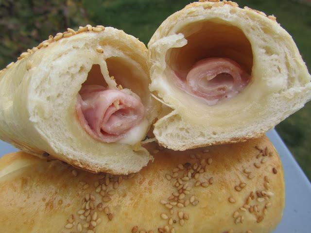 Napolitanas de jamón y queso Napolitanas de jamón y queso