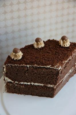 Pastel de café con leche y chocolate Pastel de café con leche y chocolate