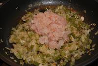 Revuelto de hongos y gambas Revuelto de hongos y gambas