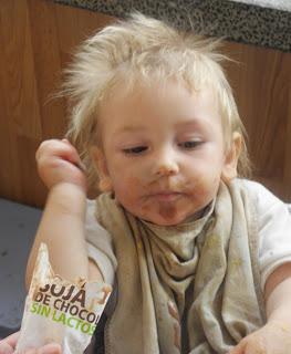 RECICLANDO: DE UN PELELE: UNA BUFANDA Y UN GORRO PARA DON PEDRITO RECICLANDO: DE UN PELELE: UNA BUFANDA Y UN GORRO PARA DON PEDRITO