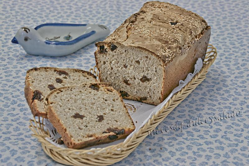 PAN INTEGRAL DE CENTENO Y ESPELTA CON MASA MADRE PAN INTEGRAL DE CENTENO Y ESPELTA CON MASA MADRE