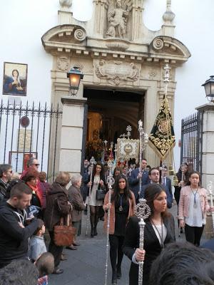 El Grupo Joven en la procesión del Niño Jesús de Praga de la Colegial del Santo Ángel.