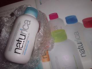 Naturica, de Cosmeticos Almagro Naturica, de Cosmeticos Almagro