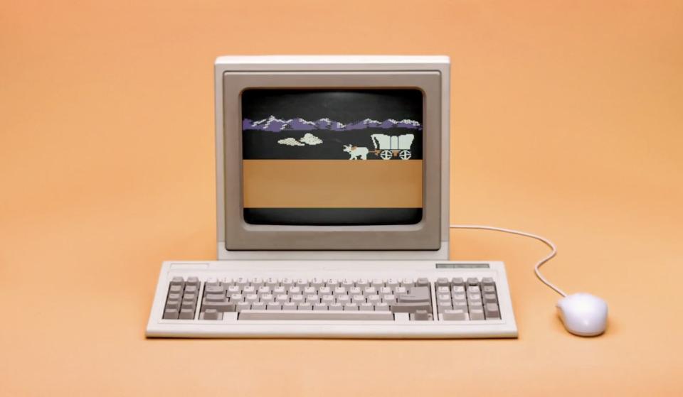 RECOMENDACIONES ENERO 2013 Internet-Explorer-Child-of-the-90s-Commercial-Video1