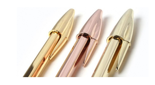 Un bolígrafo para cada persona Un bolígrafo para cada persona