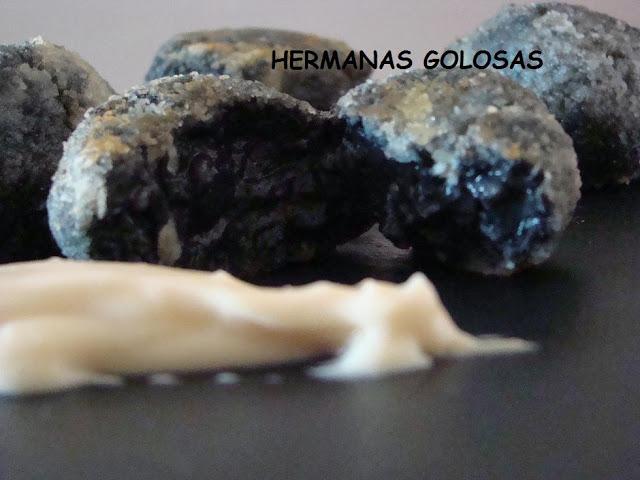 CROQUETAS NEGRAS DE SEPIA CON SALSA DE MAYONESA AL AJO Y SOJA CROQUETAS NEGRAS DE SEPIA CON SALSA DE MAYONESA AL AJO Y SOJA