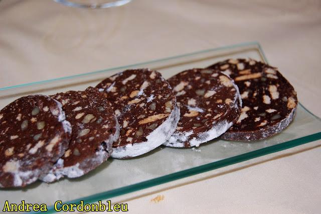 BOCADILLO DE SALCHICHÓN DE CHOCOLATE BOCADILLO DE SALCHICHÓN DE CHOCOLATE