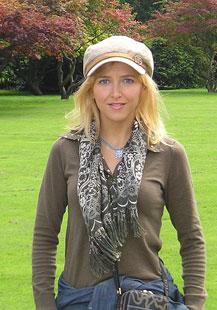 Las diferentes caras de Amy Martin, Mongolia y la otra cara del PP. Las diferentes caras de Amy Martin, Mongolia y la otra cara del PP.