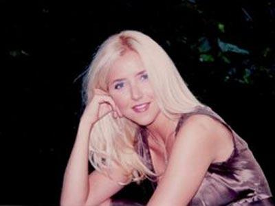 Las diferentes caras de Amy Martin, Mongolia y la otra cara del PP. Las diferentes caras de Amy Martin, Mongolia y la otra cara del PP.