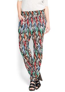 SPRING PANTS! SPRING PANTS!