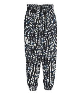 SPRING PANTS! SPRING PANTS!