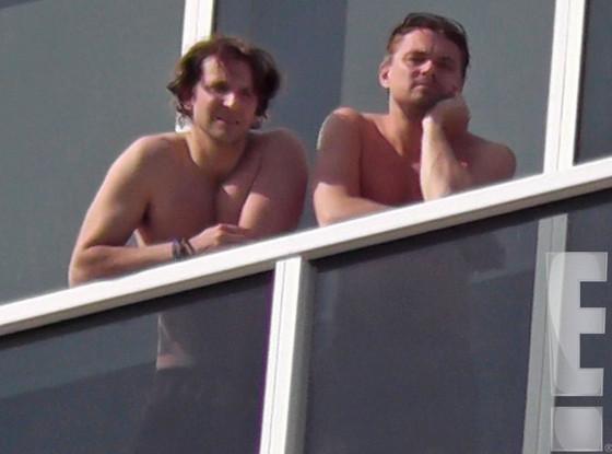 Encuentran Bradley Cooper y Leo DiCaprio juntos, semidesnudos y en un hotel