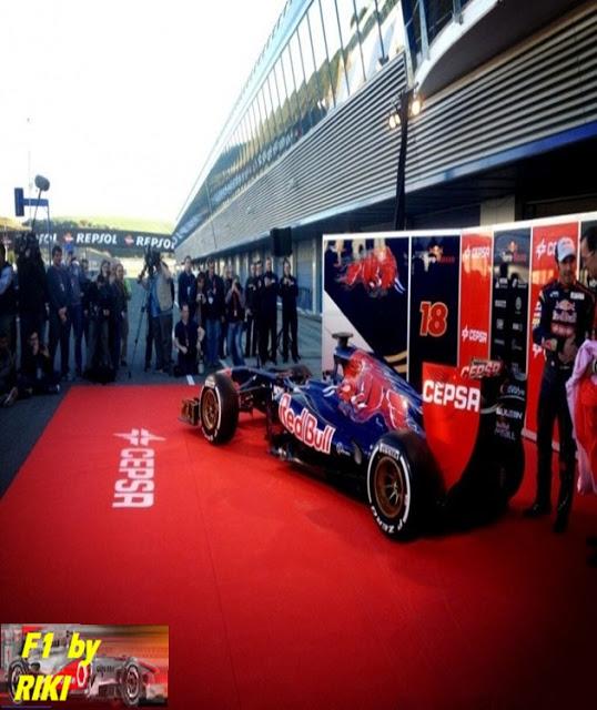 PRESENTACION DEL STR8 DE TORO ROSSO PRESENTACION DEL STR8 DE TORO ROSSO