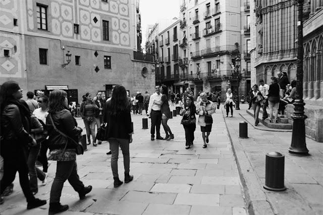 SESIÓN PREBODA EN BARCELONA - N&R; - SESIÓN PREBODA EN BARCELONA - N&R; -