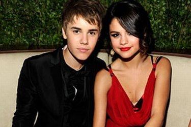 La Mamá de Justin Bieberle  pide una nueva oportunidad para su hijo a Selena