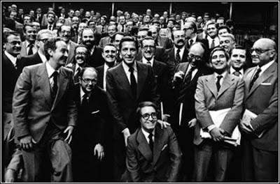 La Transición ha muerto ¿Viva la democracia? La Transición ha muerto ¿Viva la democracia?