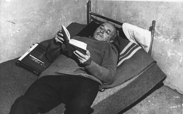 My enemy´s enemy: El enemigo es la verdad My enemy´s enemy: El enemigo es la verdad