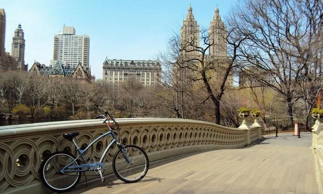 un-paseo-bici-central-park-L-DDKUO6