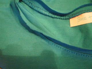 DIY: DE CAMISETA CUTRE A CAMISETA TRENDY DIY: DE CAMISETA CUTRE A CAMISETA TRENDY