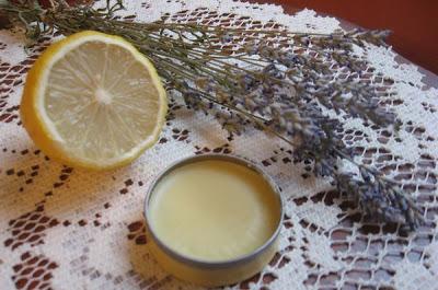 Primeros perfumes en Occidente Perfumes y salud en Occidente